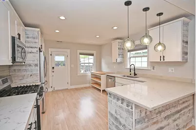 5706 Brookdale Ave, Oakland, CA 94605 - Photo 22