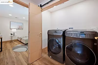 164 Duncan Way, Oakland, CA 94611 - Photo 34