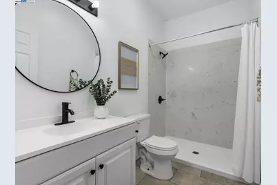 2801 38th Ave, Oakland, CA 94619 - Photo 30