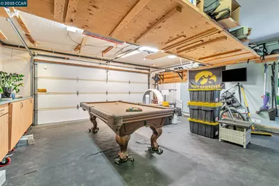 2207 Bridgeport Way, Martinez, CA 94553 - Photo 28