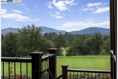 6038 Gleneagles Court, Redding, CA 96003 - Photo 44