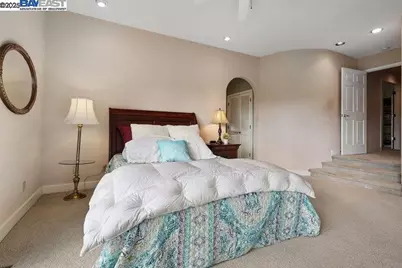 6038 Gleneagles Court, Redding, CA 96003 - Photo 34