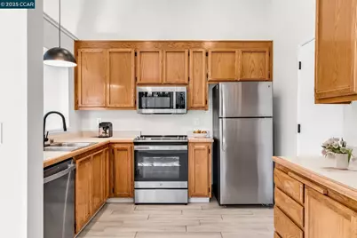 236 Canyon Woods Way #B, San Ramon, CA 94582 - Photo 4