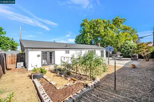 1498 Delaware Dr, Concord, CA 94521 - Photo 36