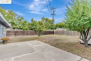 1864 Polk Way, Stockton, CA 95207 - Photo 18