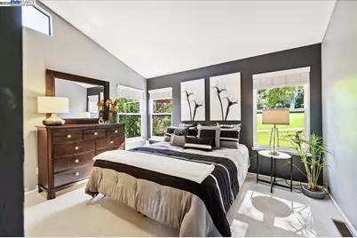 391 Oak Ln, Pleasanton, CA 94566 - Photo 46