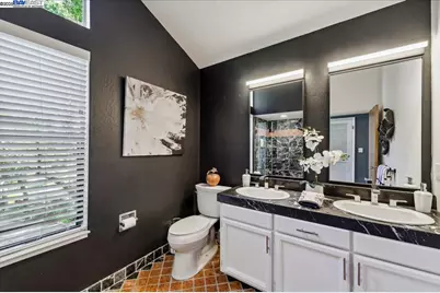 391 Oak Ln, Pleasanton, CA 94566 - Photo 38