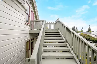 742 B St, Hayward, CA 94541 - Photo 40