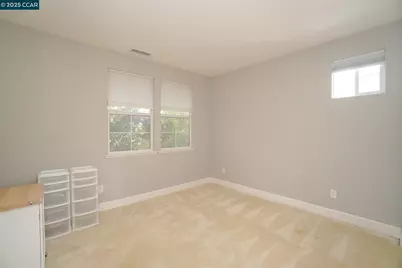 6223 Newhaven Ln, Vallejo, CA 94591 - Photo 26