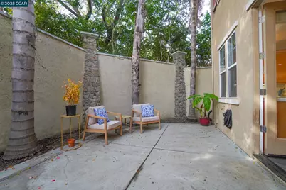 6223 Newhaven Ln, Vallejo, CA 94591 - Photo 46