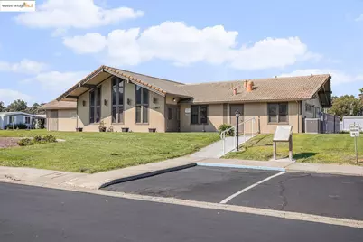 1597 Alamo Dr #150, Vacaville, CA 95687 - Photo 4