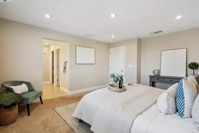 15492 Warbler Pl, Lathrop, CA 95330 - Photo 28