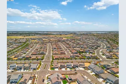 15492 Warbler Pl, Lathrop, CA 95330 - Photo 6