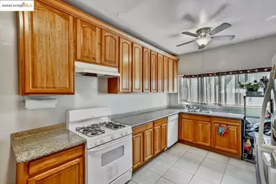 1390 Highland Blvd, Hayward, CA 94542 - Photo 34