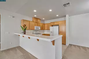 22716 Atherton St, Hayward, CA 94541 - Photo 12