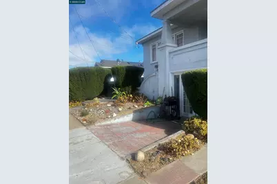 1161 64th St, Oakland, CA 94608 - Photo 6