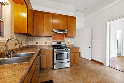 1444 14th Street, Oakland, CA 94607 - Photo 22