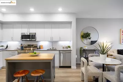 260 Brooklyn Basin Way #540, Oakland, CA 94606 - Photo 8