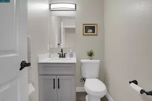 235 Pebblecreek Ct, Martinez, CA 94553 - Photo 10