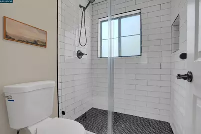 235 Pebblecreek Ct, Martinez, CA 94553 - Photo 26