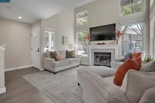 235 Pebblecreek Ct, Martinez, CA 94553 - Photo 4