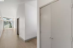 410 Webster St, Oakland, CA 94607 - Photo 14