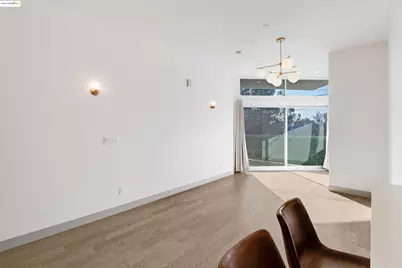 410 Webster St #1, Oakland, CA 94607 - Photo 22