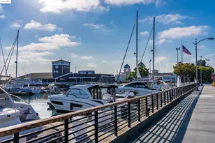 410 Webster St, Oakland, CA 94607 - Photo 42