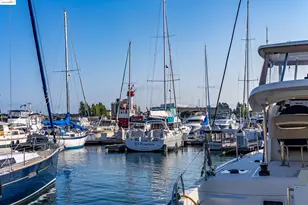 410 Webster St, Oakland, CA 94607 - Photo 42