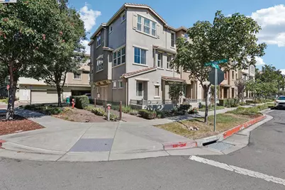 622 Moss Way, Hayward, CA 94541 - Photo 2