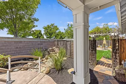 9901 Pyramid Way, Discovery Bay, CA 94505 - Photo 8