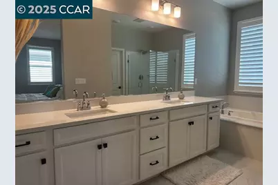 2709 Mossy Creek St, Sacramento, CA 95833 - Photo 14