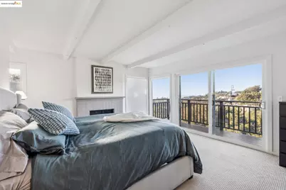 58 Villanova Dr, Oakland, CA 94611 - Photo 30