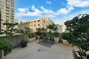 1 Daniel Burnham Ct, San Francisco, CA 94109 - Photo 18