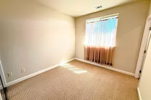 653 MacArthur Blvd, San Leandro, CA 94577 - Photo 30