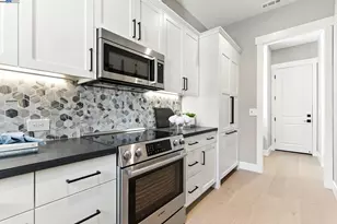 1691 Wren St, Dublin, CA 94568 - Photo 26