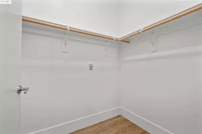 1545 32nd Street #309, Oakland, CA 94608 - Photo 20