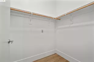 1545 32nd St, Oakland, CA 94608 - Photo 20