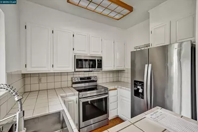 735 Buchanan St #114, Benicia, CA 94510 - Photo 10