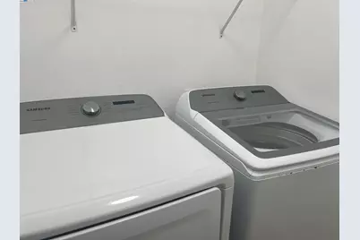 9404 Dunbar Dr, Oakland, CA 94603 - Photo 48