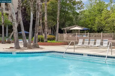 300 Civic Dr #303, Walnut Creek, CA 94596 - Photo 32