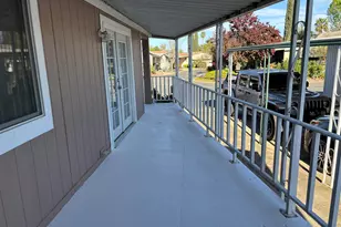19690 N Hwy 99, Acampo, CA 95220 - Photo 2