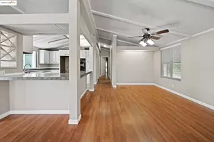 19690 N Hwy 99, Acampo, CA 95220 - Photo 12