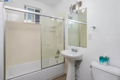 20378 Stanton Ave, Castro Valley, CA 94546 - Photo 22