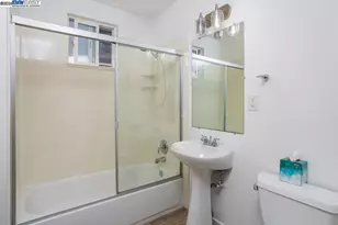 20378 Stanton Ave, Castro Valley, CA 94546 - Photo 22