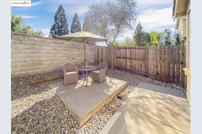 1576 Morning Glory Ln, Roseville, CA 95747 - Photo 12