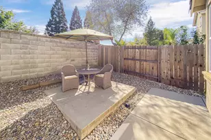 1576 Morning Glory Ln, Roseville, CA 95747 - Photo 12