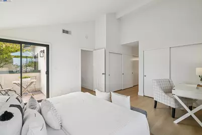 101 Carob Ln, Alameda, CA 94502 - Photo 22