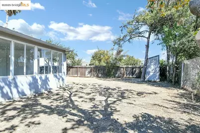 1205 Putnam Street, Antioch, CA 94509 - Photo 36
