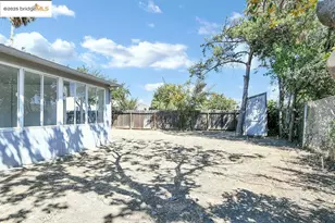 1205 Putnam St, Antioch, CA 94509 - Photo 36